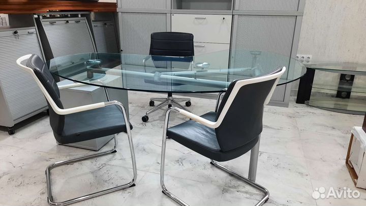 Кабинет стол, шкафы, кресло Италия