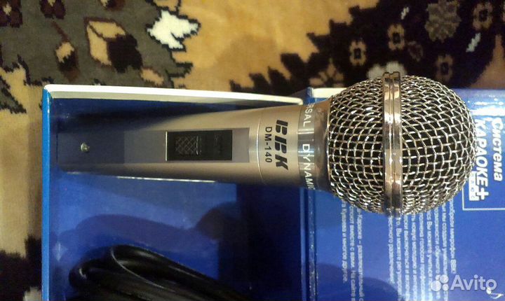 Микрофон новый динамический