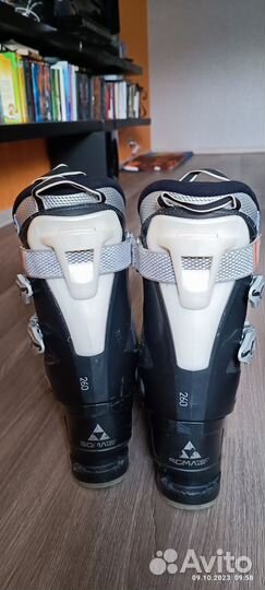 Горнолыжные ботинки Ficsher