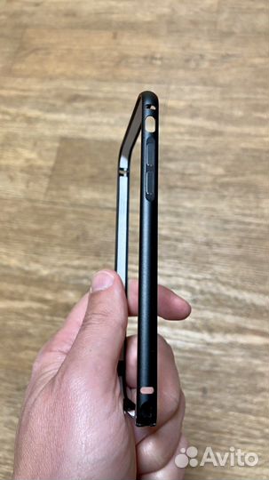 Бампер на iPhone 6