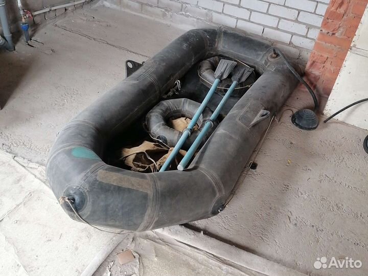 Лодка надувная резиновая. Размер 225 х100см