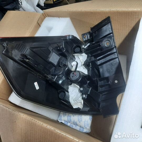 Задние фонари на nissan x trail t32