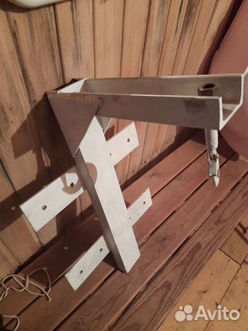 Кронштейн для груши