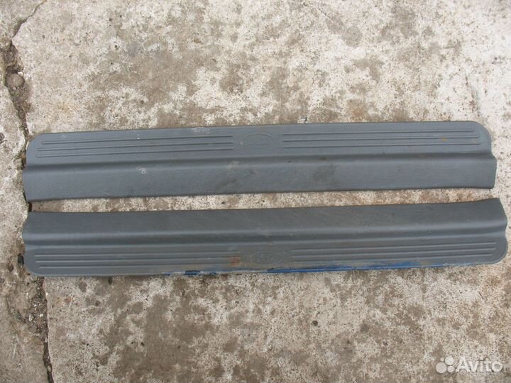 Передняя накладка порога Kia Spectra/Shuma 2