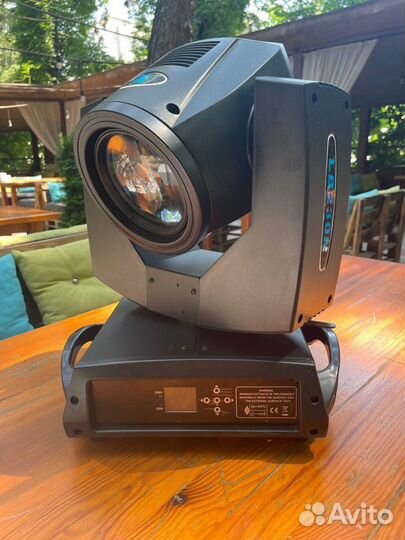 Световая голова LB230N