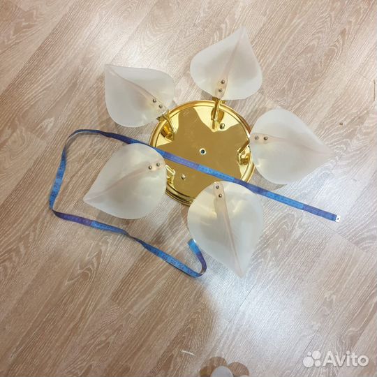 Светильники бра люстра