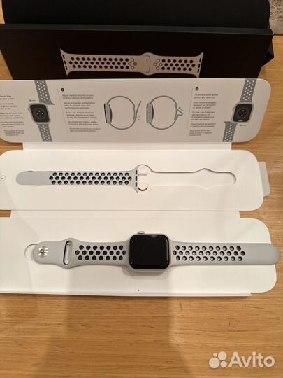 Apple watch series 6 nike sport band 40mm