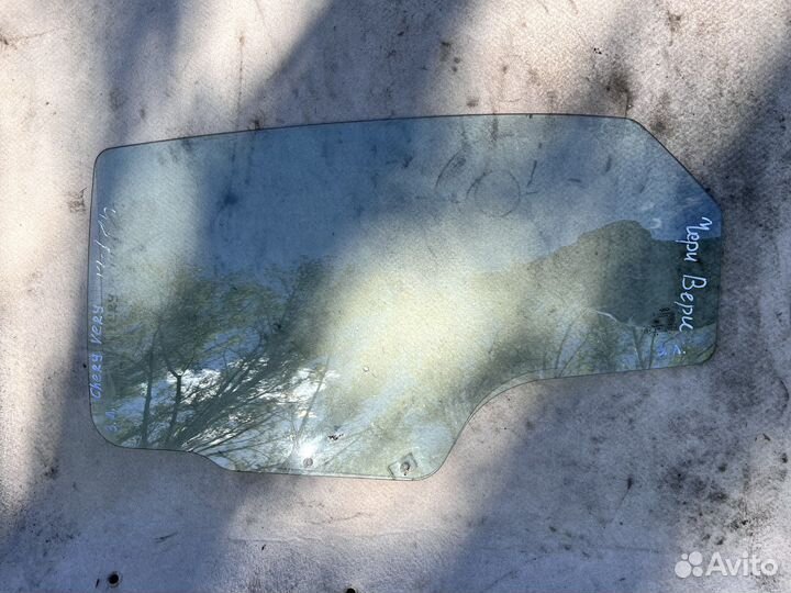 Стекло двери заднее левое Chery Very A13