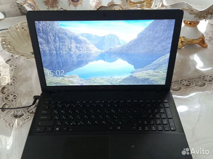 Ноутбук asus новый