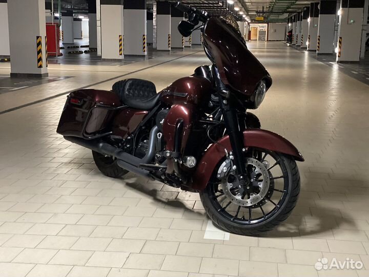 Harley Davidson street glide