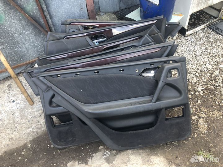 Разные обшивки дверей на мерседес w210