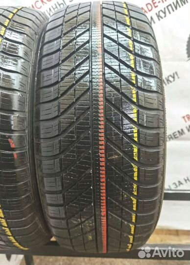 Goodyear Vector 4Seasons 205/50 R17 93V
