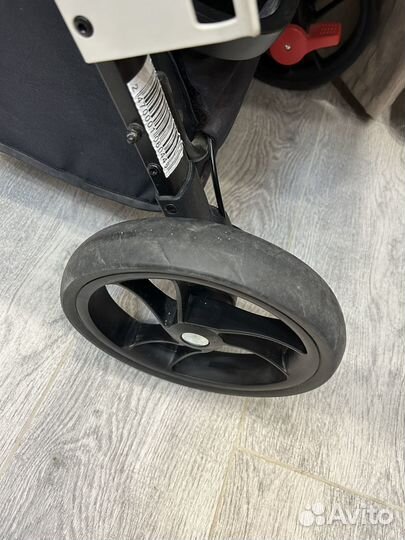 Прогулочная коляска babyton urban