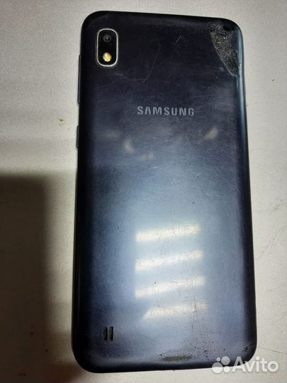 Samsung Galaxy A10, 2/32 ГБ