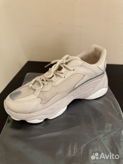 Кроссовки женские 37 размер sinsay