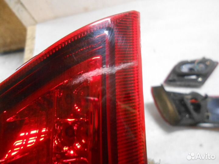 Фонарь левый в крышку Camry V 40 Камри V 40 LED