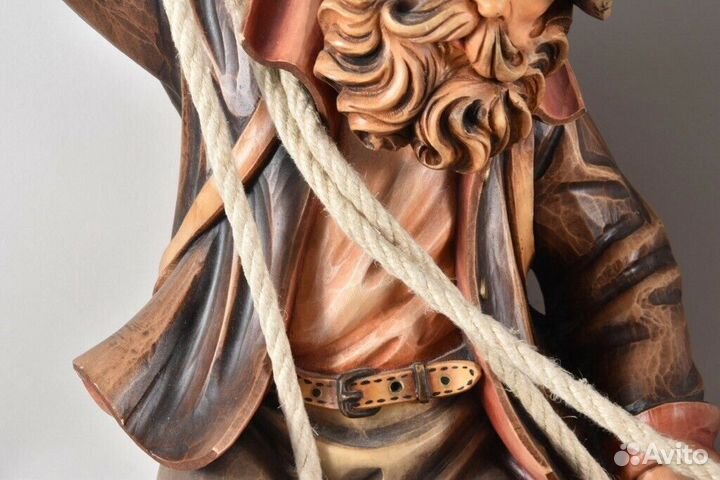 Парные статуэтки из дерева. Альпинисты. Геологи