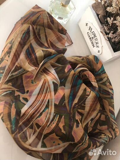 Платок. Итальянский шелк. Ручная работа