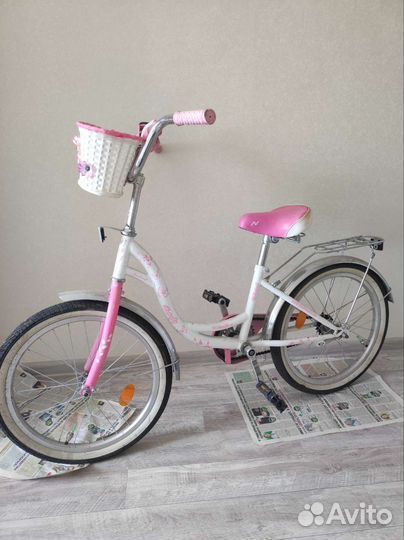 Велосипед Novatrack 20 Girlish Line