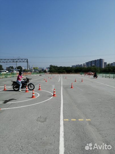 Обучение на мотоцикле