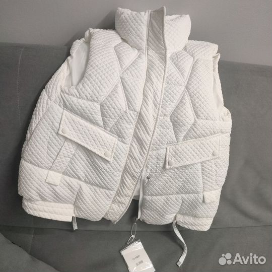 Жилетка женская