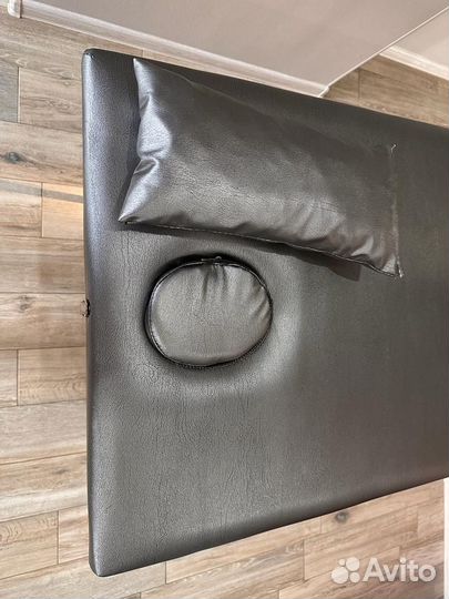 Массажная кушетка складная с отверстием