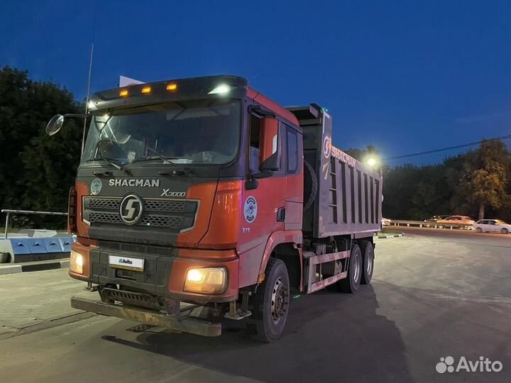 Shacman (Shaanxi) SX32586T384, 2021