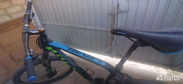 Горный велосипед Kross level R2 (Польша)