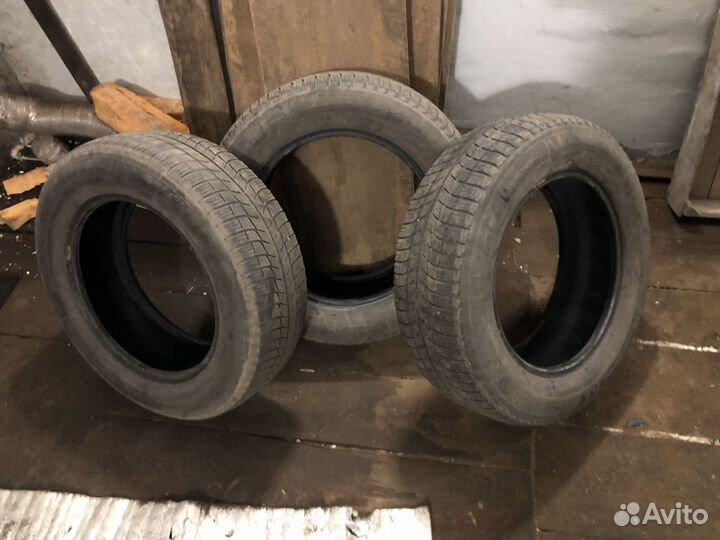 Michelin 4X4 A/T 215/60 R16