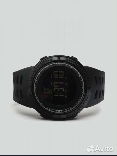 Мужские наручные часы электронные