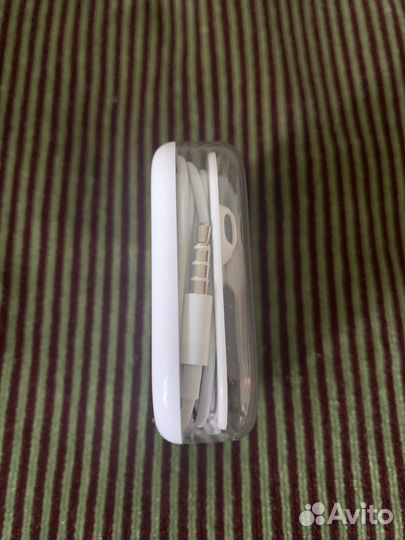 Наушники apple