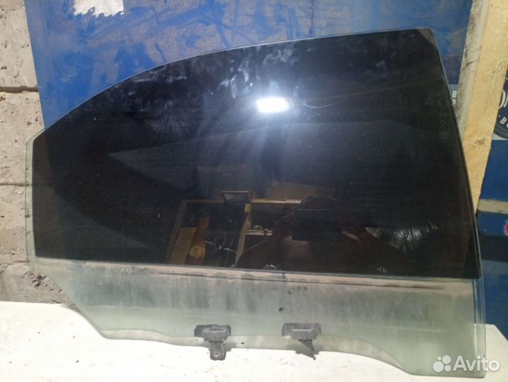 Стекло заднее правое Hyundai Sonata 4 тагаз