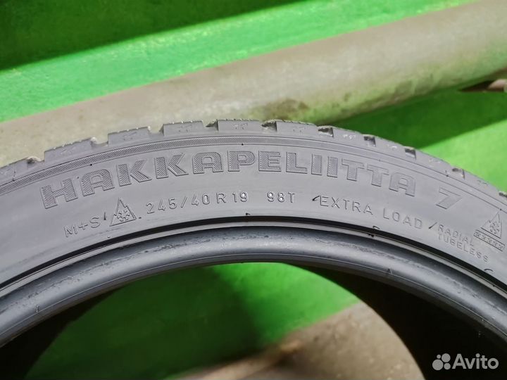 Nokian Tyres Hakkapeliitta 7 245/40 R19 98T