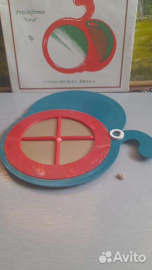 Зеркало настольное СССР ещё в коробке