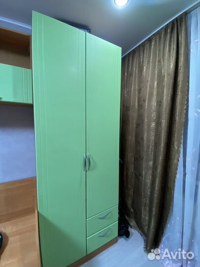 Кровать