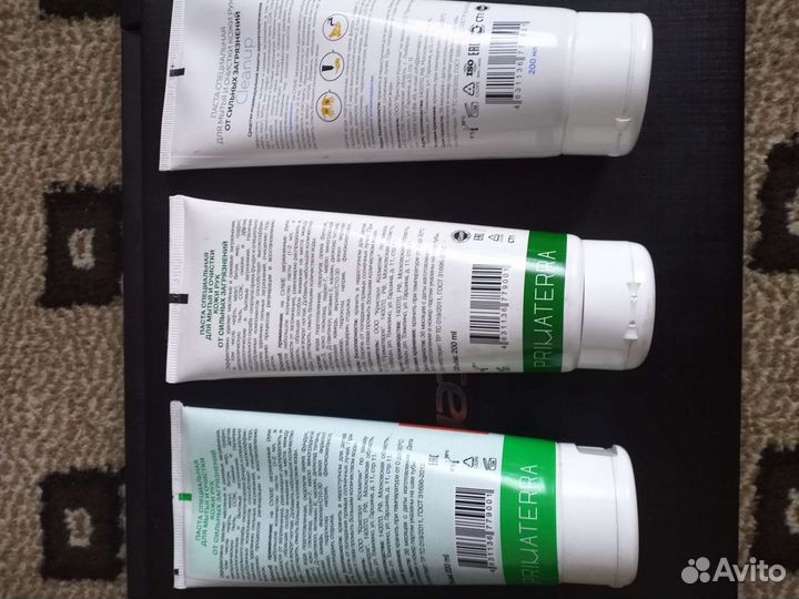 Паста для мытья и очистки кожи рук от сильных загр