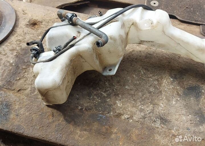 Бачок омывателя Honda CR-V 3 CRV / Хонда црв цр-в