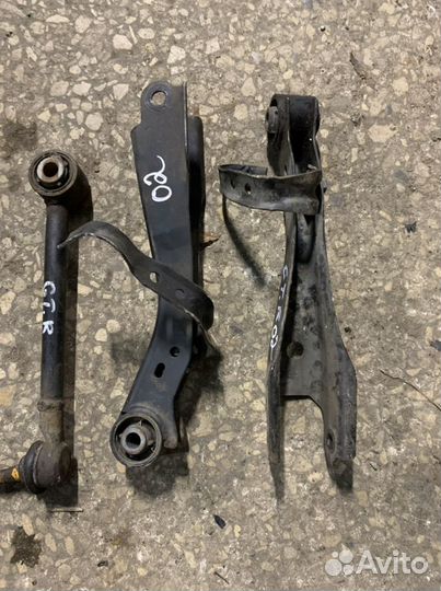 Toyota GT86 рычаг задний