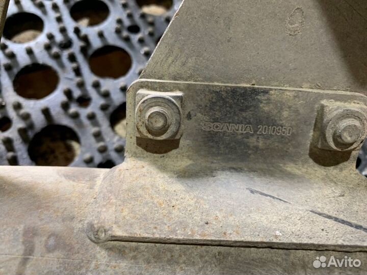 Патрубок системы охлаждения Scania P 5 Серия P440