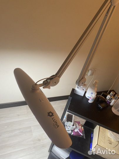 Лампа луна бестеневая