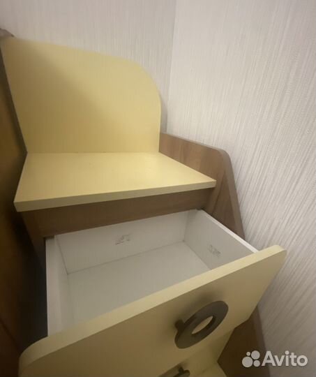 Кровать чердак фабрика клюква