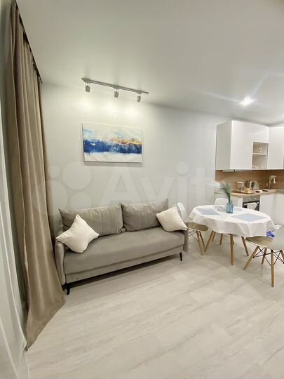 1-к. квартира, 42 м², 2/9 эт.