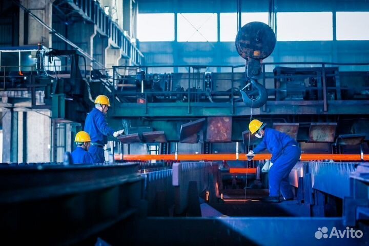 Рабочий на завод в Челябинск