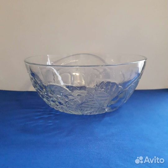 Салатница, ваза для фруктов