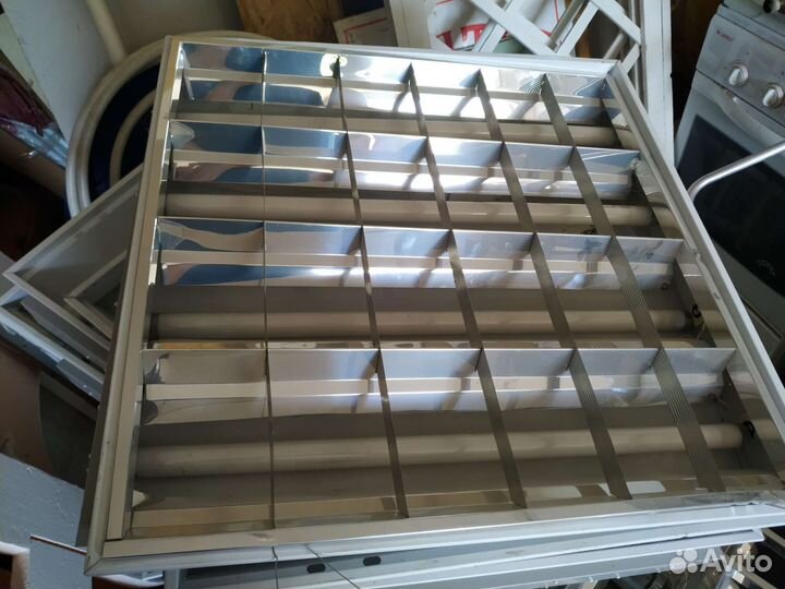 Светильник потолочный