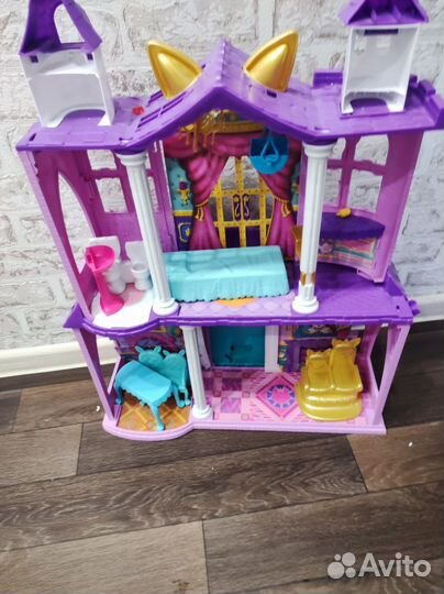 My Little Pony замок