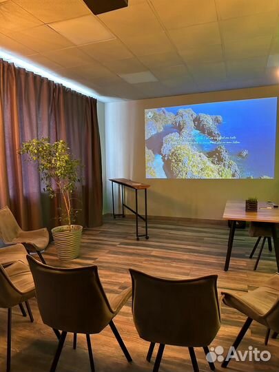 Зал для мероприятий, конференц-зал, коворкинг
