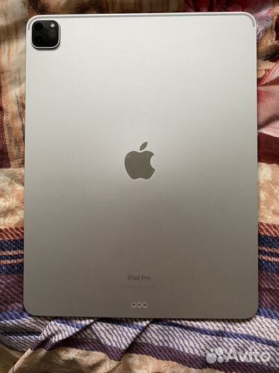 iPad pro 12 9 2022 m2 128gb