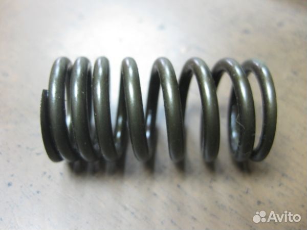 Пружина клапана Mazda 323 BJ