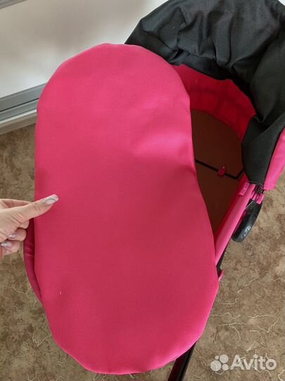 Коляска для кукол